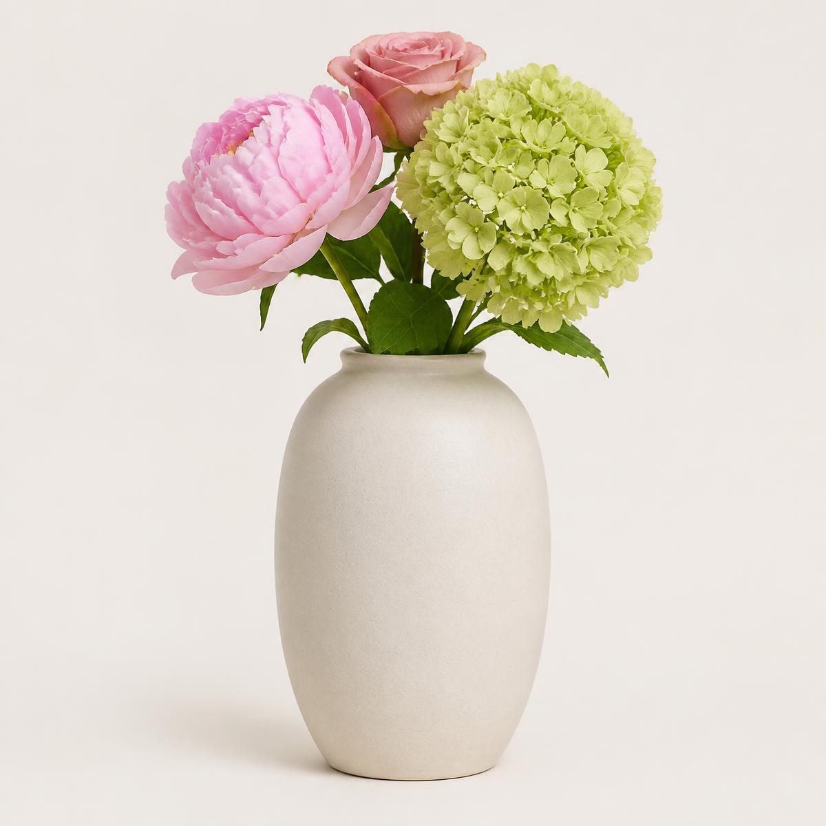 Photograph for the word „ваза“ (vase)