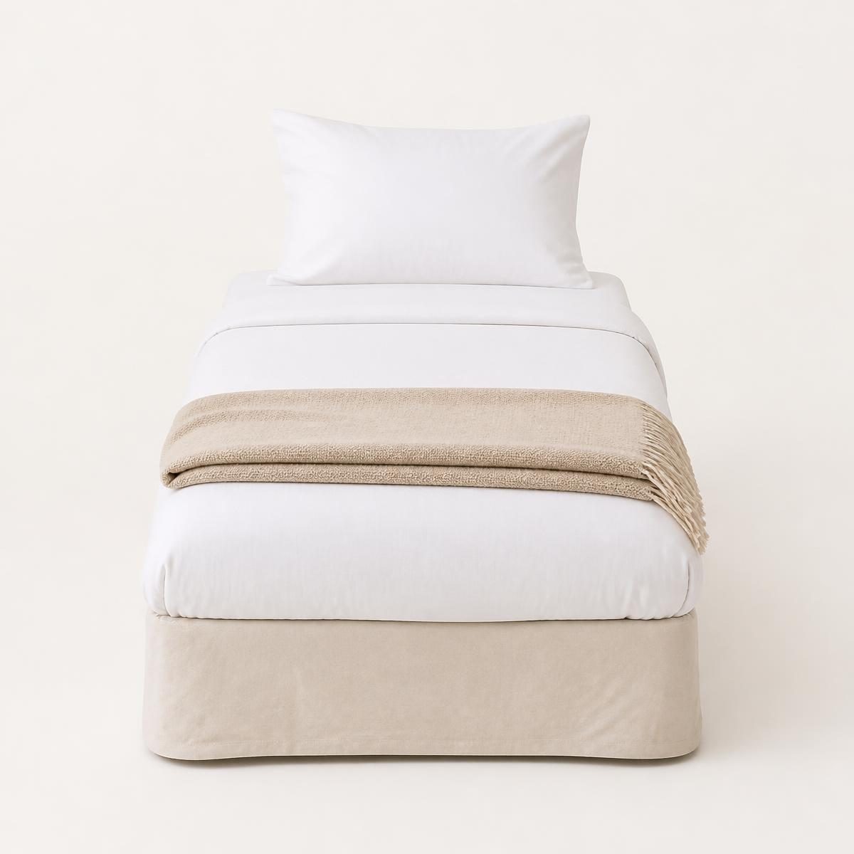 Photograph for the word „кревет“ (bed)