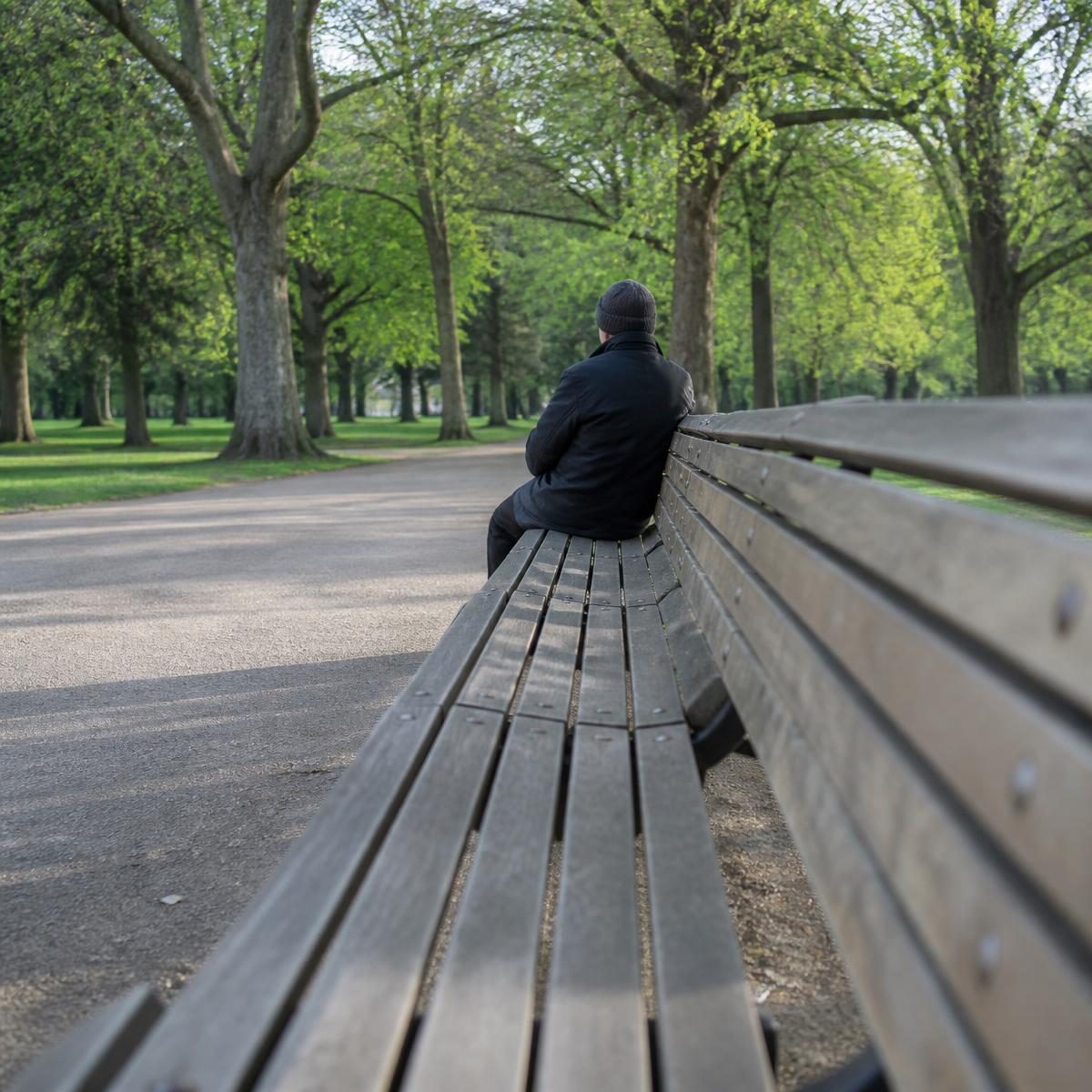 Photograph for the word „усамљен“ (lonely)