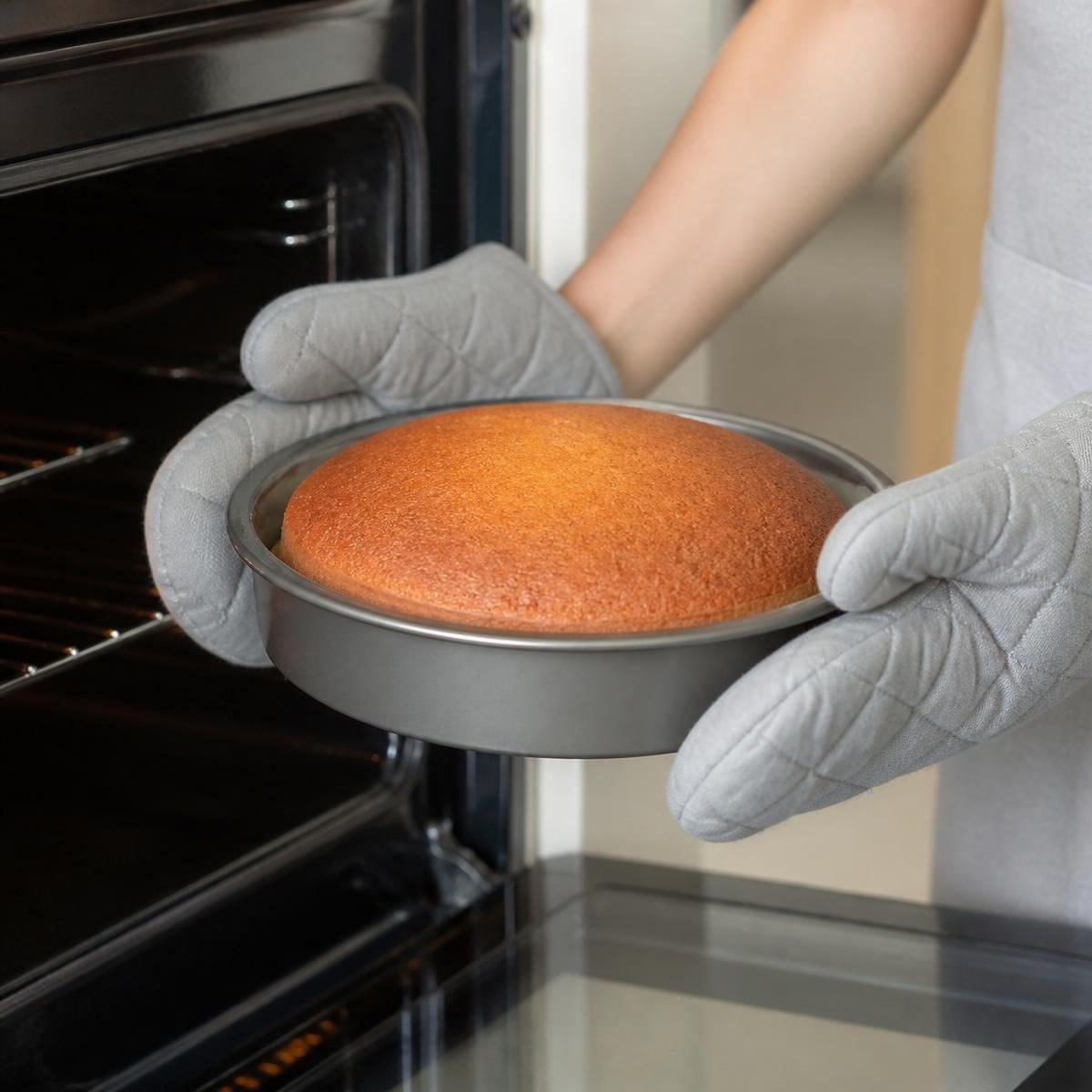 Photograph for the word „испећи“ (to bake, roast (perfective))