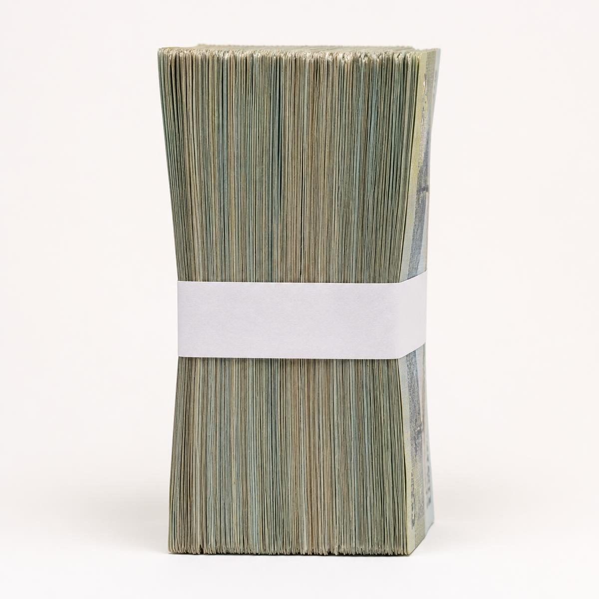 Photograph for the word „готовина“ (cash)
